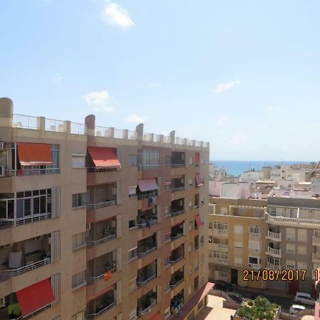 Cosy Studio Apartment In Torrevieja Exterior foto